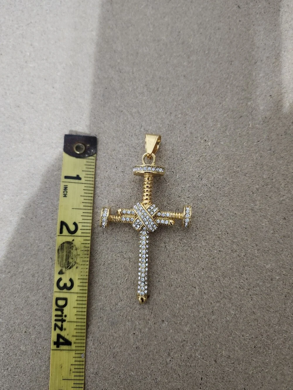 N/A elegant gold